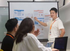 企业华体会网页版登录入口策略的实施步骤与建议